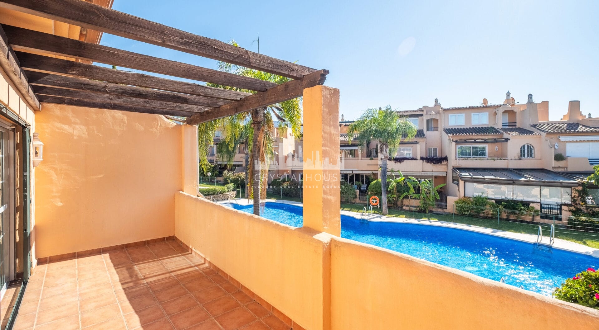 Spacious Townhouse in Oasis de Nagüeles with 4 Bedrooms and Garage – Potential for 5th Bedroom