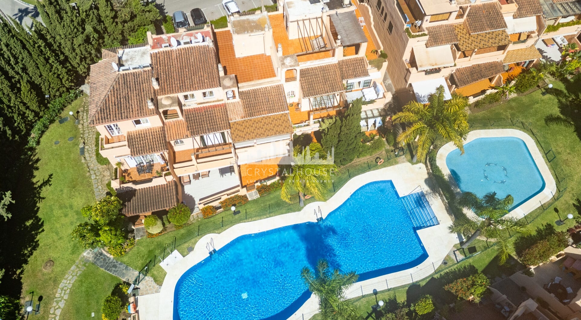 Spacious Townhouse in Oasis de Nagüeles with 4 Bedrooms and Garage – Potential for 5th Bedroom