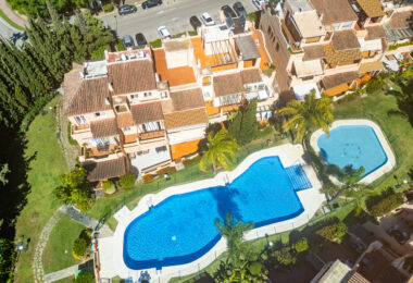 Spacious Townhouse in Oasis de Nagüeles with 4 Bedrooms and Garage – Potential for 5th Bedroom