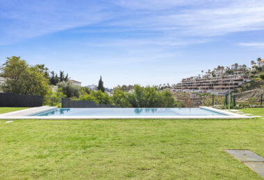 Exclusive Contemporary New Construction Villa in La Alqueria, Benahavís
