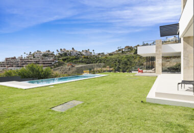 Exclusive Contemporary New Construction Villa in La Alqueria, Benahavís