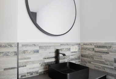 Renovated apartment with terrace and views, minutes from the beach in San Pedro.