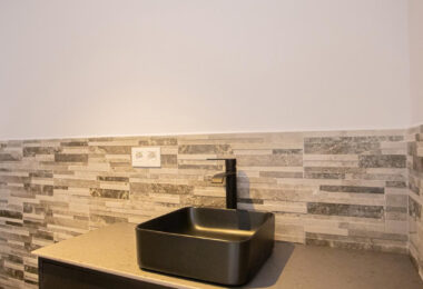 Renovated apartment with terrace and views, minutes from the beach in San Pedro.