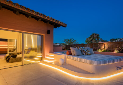 Exclusive Duplex Penthouse in Los Monteros, Marbella