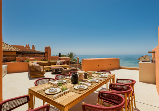 Exclusive Duplex Penthouse in Los Monteros, Marbella