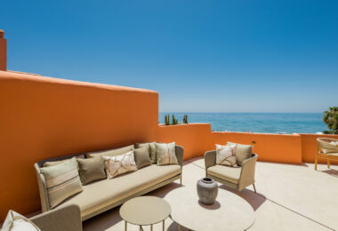 Exclusive Duplex Penthouse in Los Monteros, Marbella