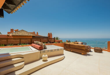 Exclusive Duplex Penthouse in Los Monteros, Marbella