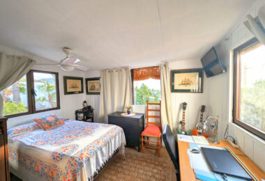 Dreaming property with sea views
