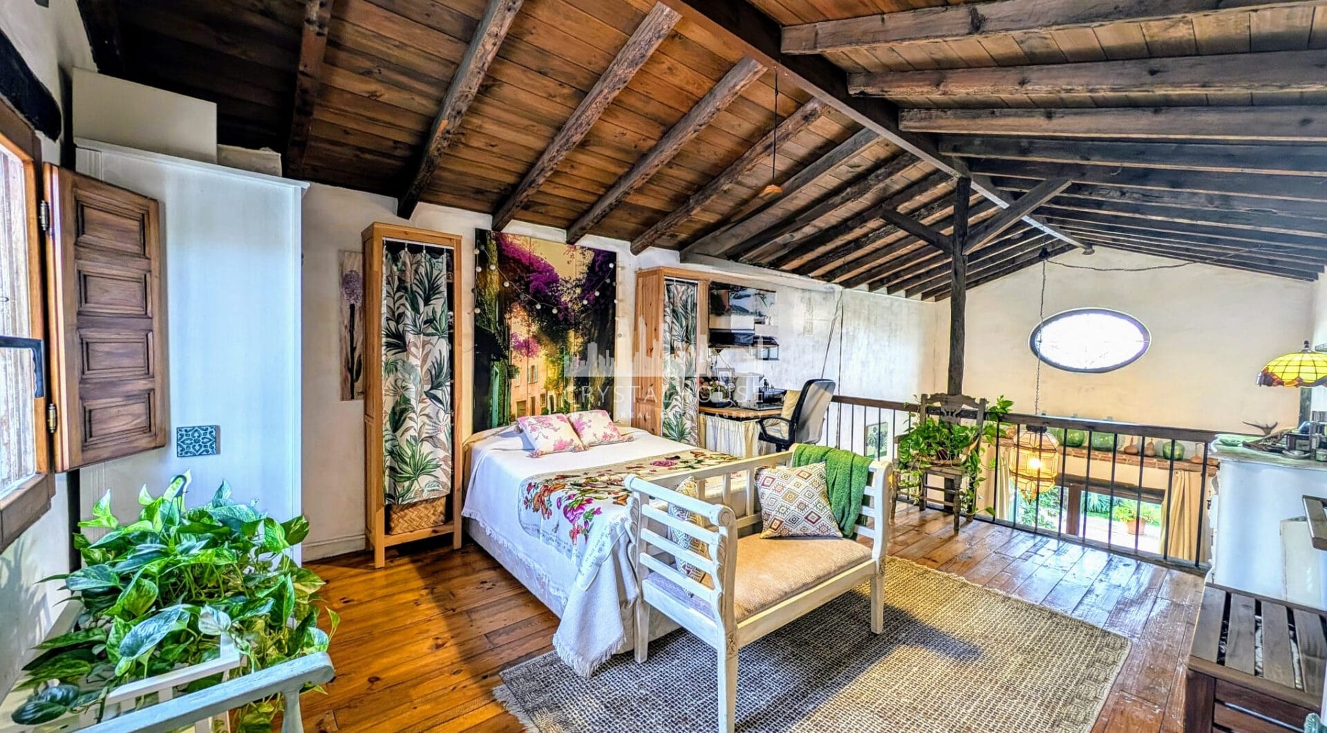 Dreaming property with sea views