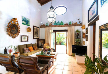 Dreaming property with sea views