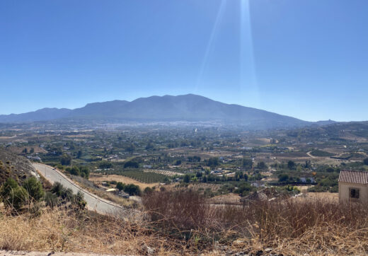 Urban plot for a single-family home in Sierra Gorda Coín (Malaga).