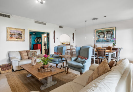 Elegant and spacious Villa in Paraíso Hills, Estepona – Coastal views and Exclusive amenities