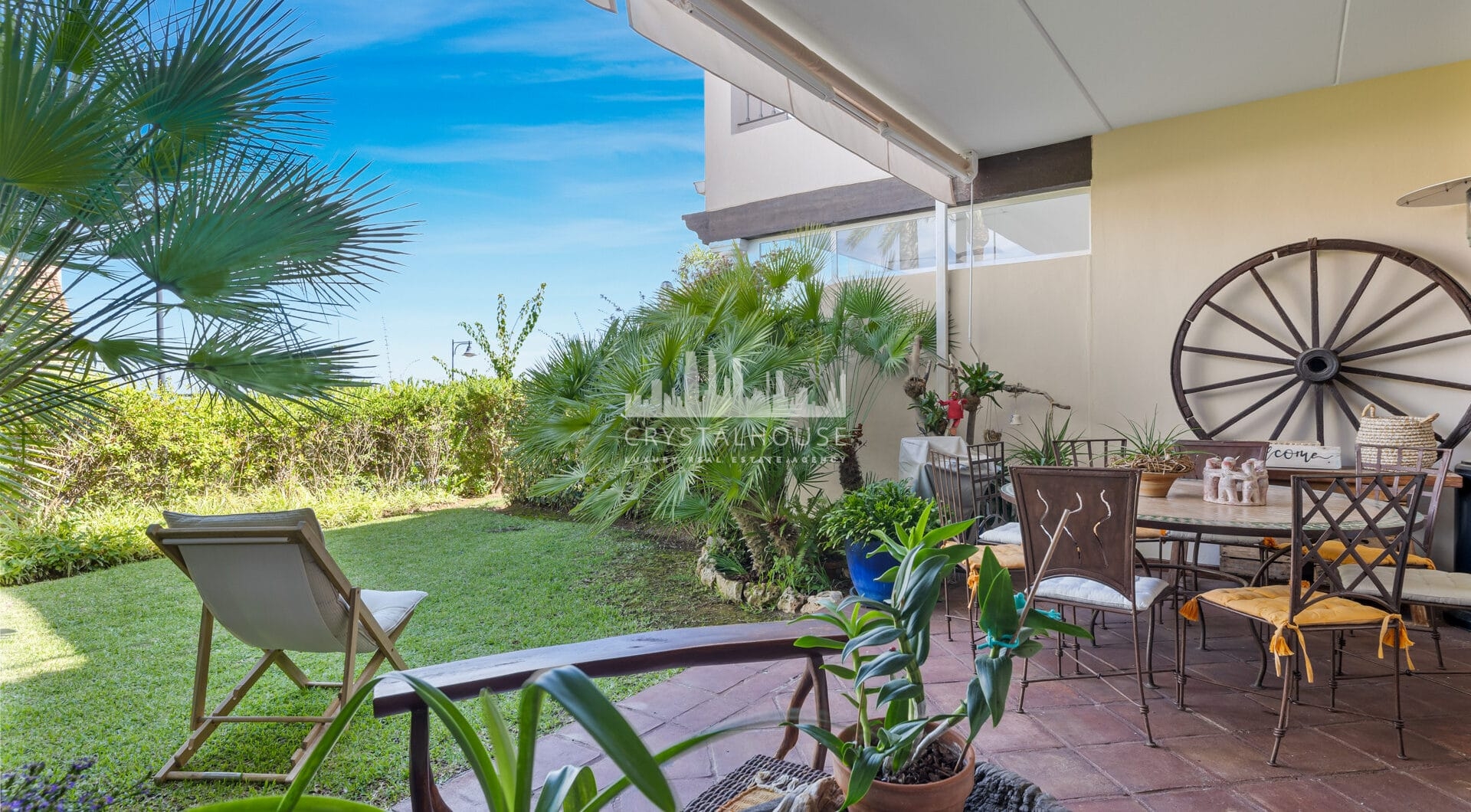 Elegant and spacious Villa in Paraíso Hills, Estepona – Coastal views and Exclusive amenities