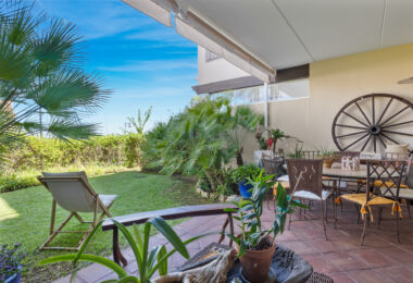 Elegant and spacious Villa in Paraíso Hills, Estepona – Coastal views and Exclusive amenities