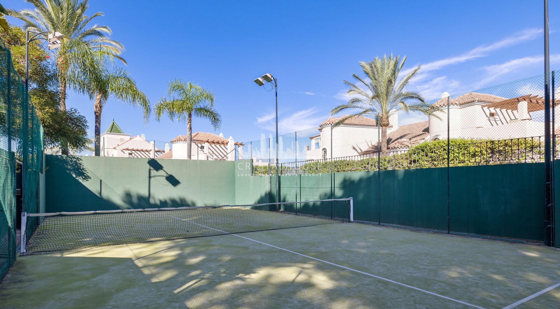 Elegant and spacious Villa in Paraíso Hills, Estepona – Coastal views and Exclusive amenities