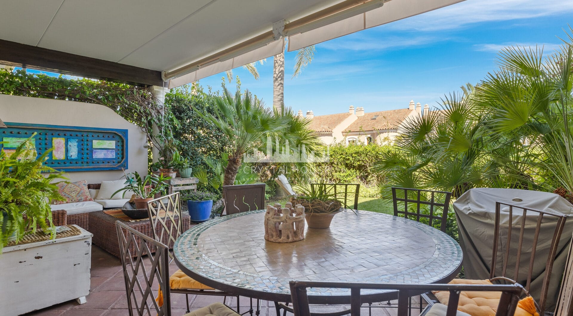 Elegant and spacious Villa in Paraíso Hills, Estepona – Coastal views and Exclusive amenities