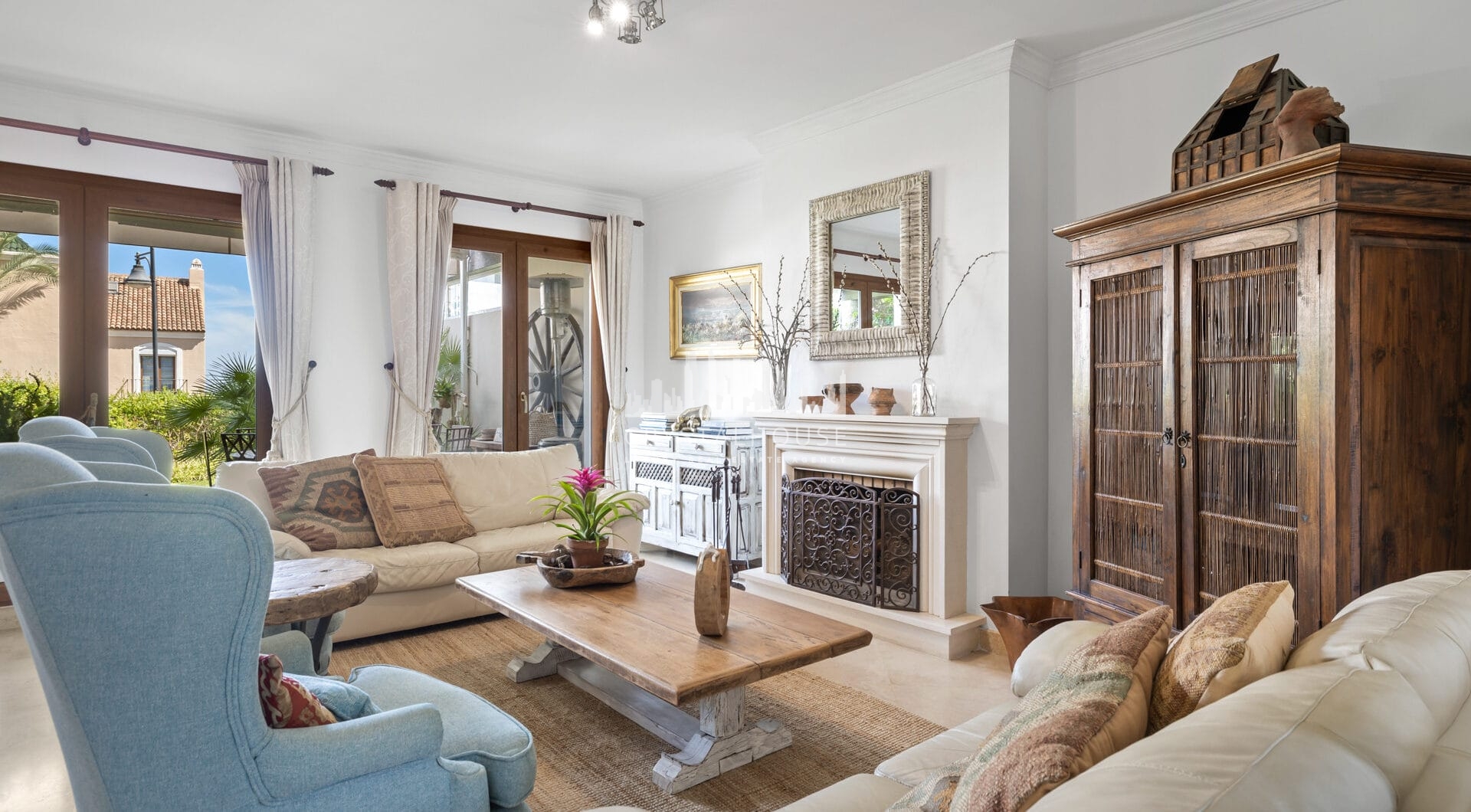 Elegant and spacious Villa in Paraíso Hills, Estepona – Coastal views and Exclusive amenities