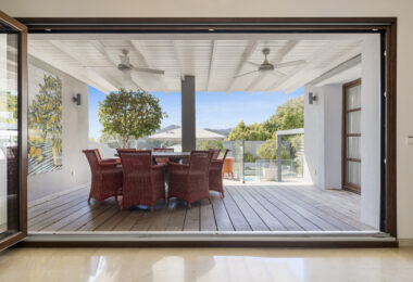 Spacious semi-detached house with pool and southwest views in Marbella premium area