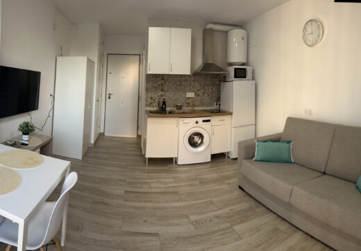 Renovated studio for sale in Arroyo de la Miel, Benalmádena