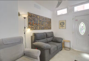 Exclusive townhouse in the historic center of Estepona