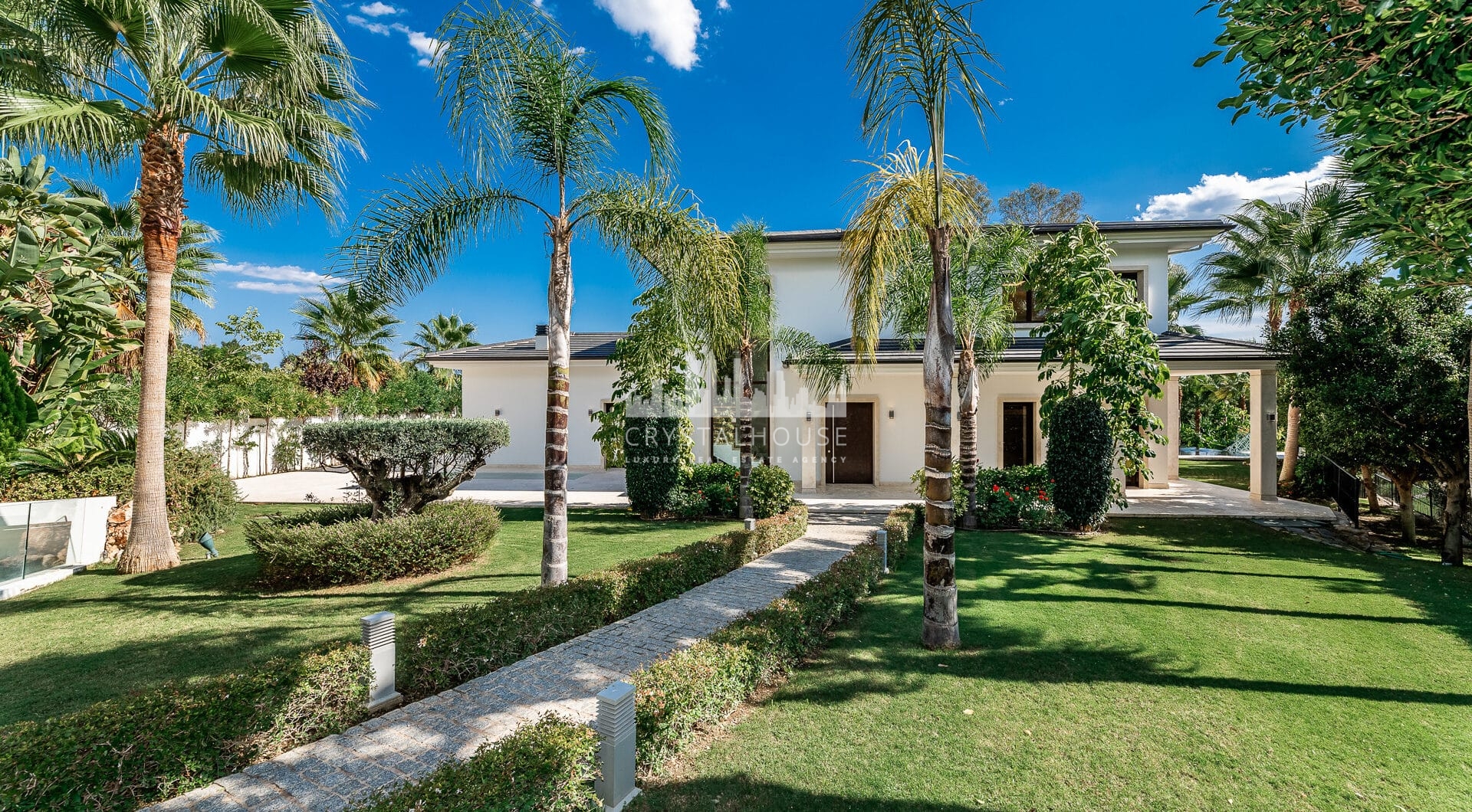 Villa Maria - Los Naranjos, Nueva Andalucia