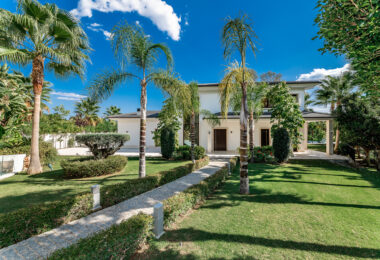 Villa Maria - Los Naranjos, Nueva Andalucia