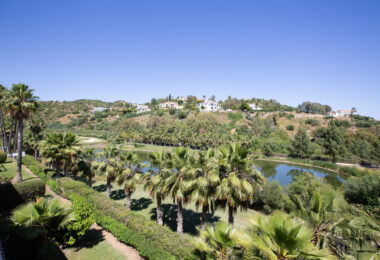 Penthouse overlooking the lake and the golf course in La Quinta – 3 bedrooms