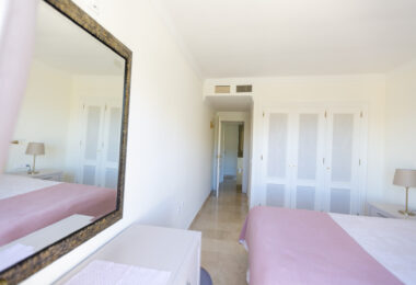 Penthouse overlooking the lake and the golf course in La Quinta – 3 bedrooms