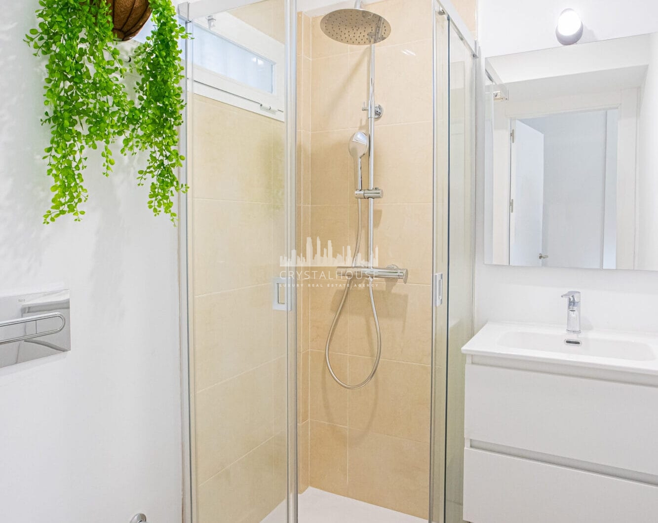 Modern comfort in the heart of Nueva Andalucía