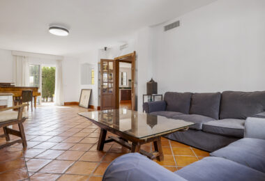 Charming Andalusian Townhouse in Tiro de Pichón, San Pedro de Alcántara