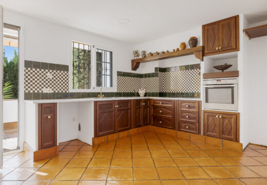 Charming Andalusian Townhouse in Tiro de Pichón, San Pedro de Alcántara