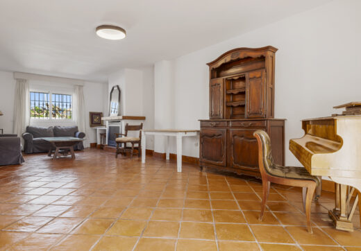 Charming Andalusian Townhouse in Tiro de Pichón, San Pedro de Alcántara