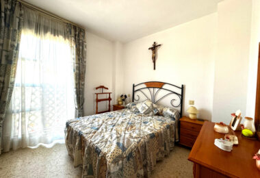 Mediterranean lifestyle just steps from the sea – Manilva Playa, Malaga