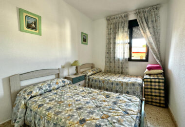 Mediterranean lifestyle just steps from the sea – Manilva Playa, Malaga