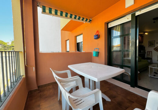 Mediterranean lifestyle just steps from the sea – Manilva Playa, Malaga