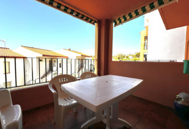 Mediterranean lifestyle just steps from the sea – Manilva Playa, Malaga