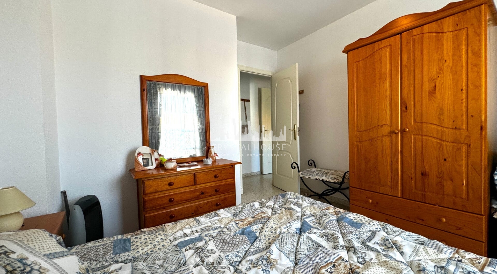 Mediterranean lifestyle just steps from the sea – Manilva Playa, Malaga