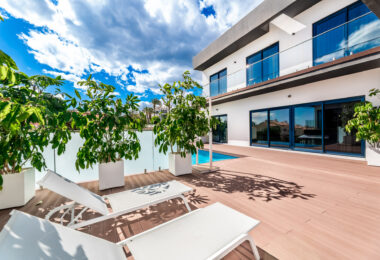 Short term rental - Exclusive Villa with Heated Pool and Hamam