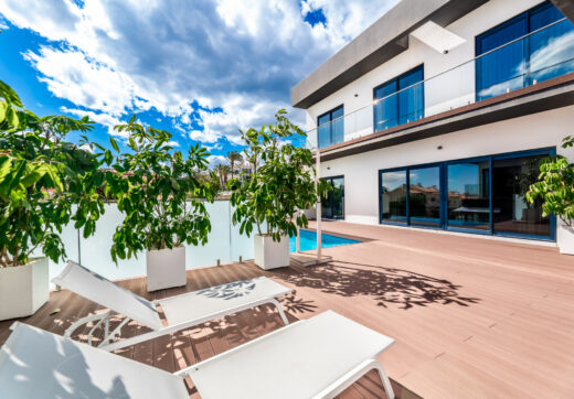 Short term rental - Exclusive Villa with Heated Pool and Hamam