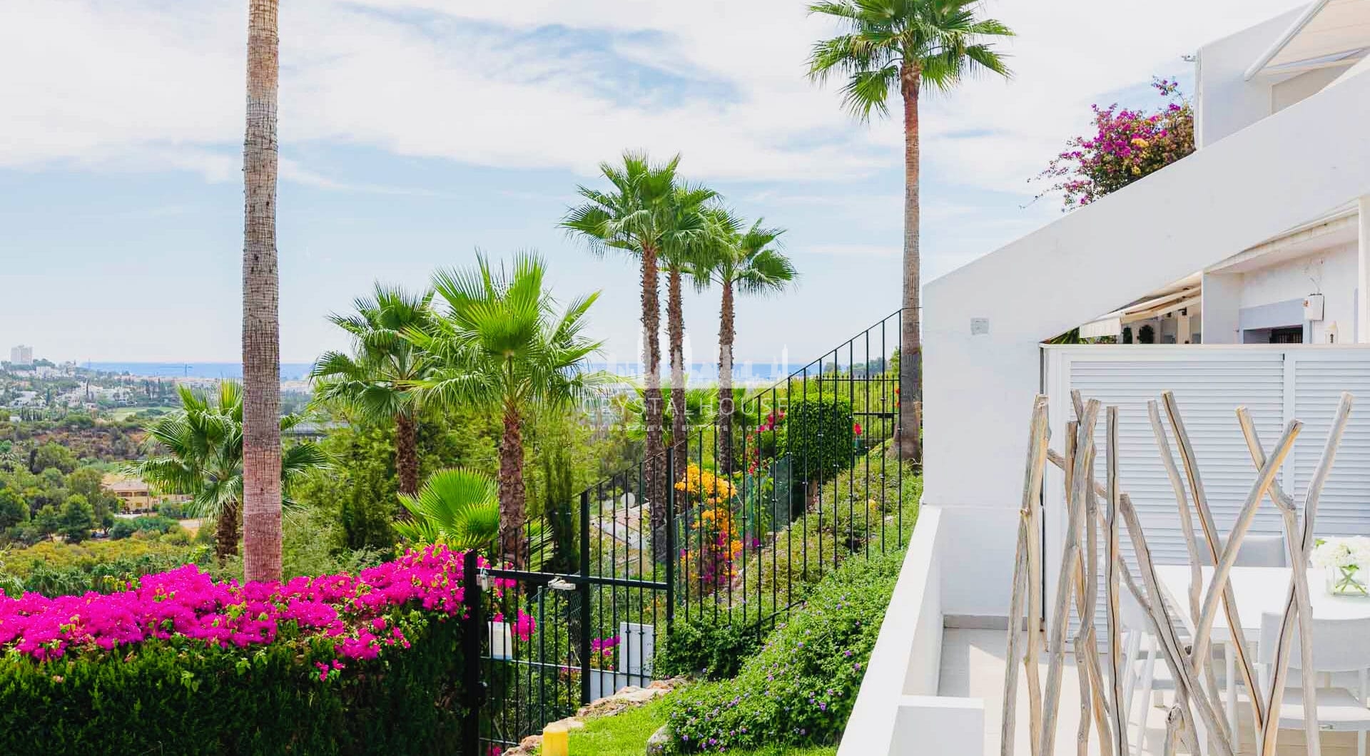 Ground floor apartment in La Quinta, Benahavís