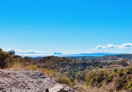 Plot for sale in Estepona Este