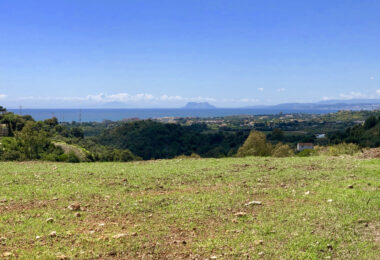 Plot for sale in Estepona Este