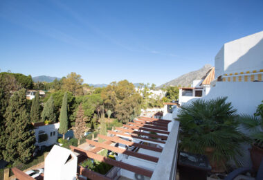 Spectacular 3-bedroom duplex penthouse in Coto Real, Lomas de Marbella Club