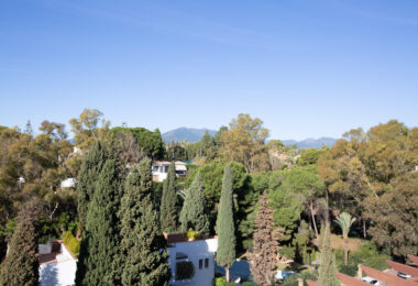 Spectacular 3-bedroom duplex penthouse in Coto Real, Lomas de Marbella Club
