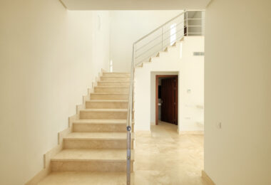 Contemporary 4 bedroom Villa in Puerto del Capitán, Benahavís