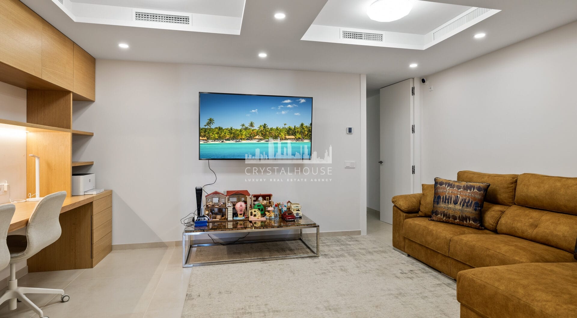 Stunning 7-bed apartment located in urb. Nine Lions, Nueva Andalucia, Marbella