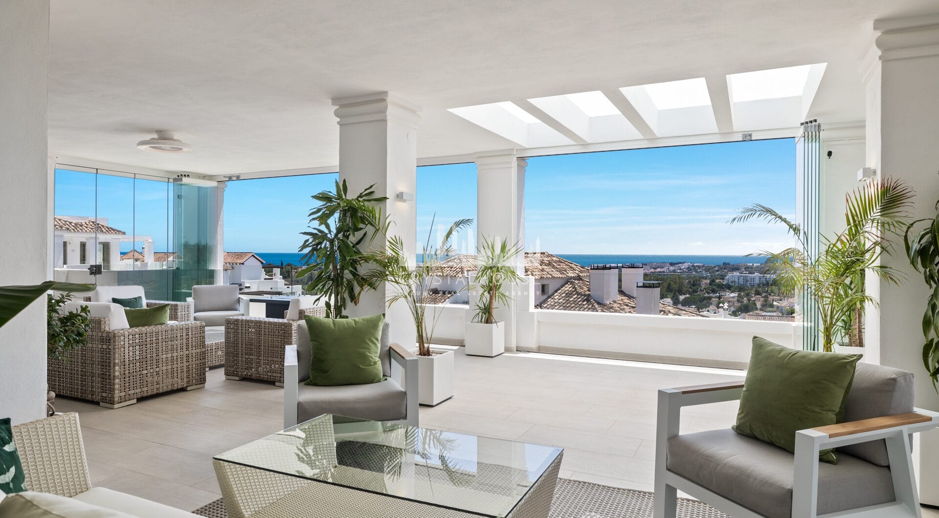 Stunning 7-bed apartment located in urb. Nine Lions, Nueva Andalucia, Marbella