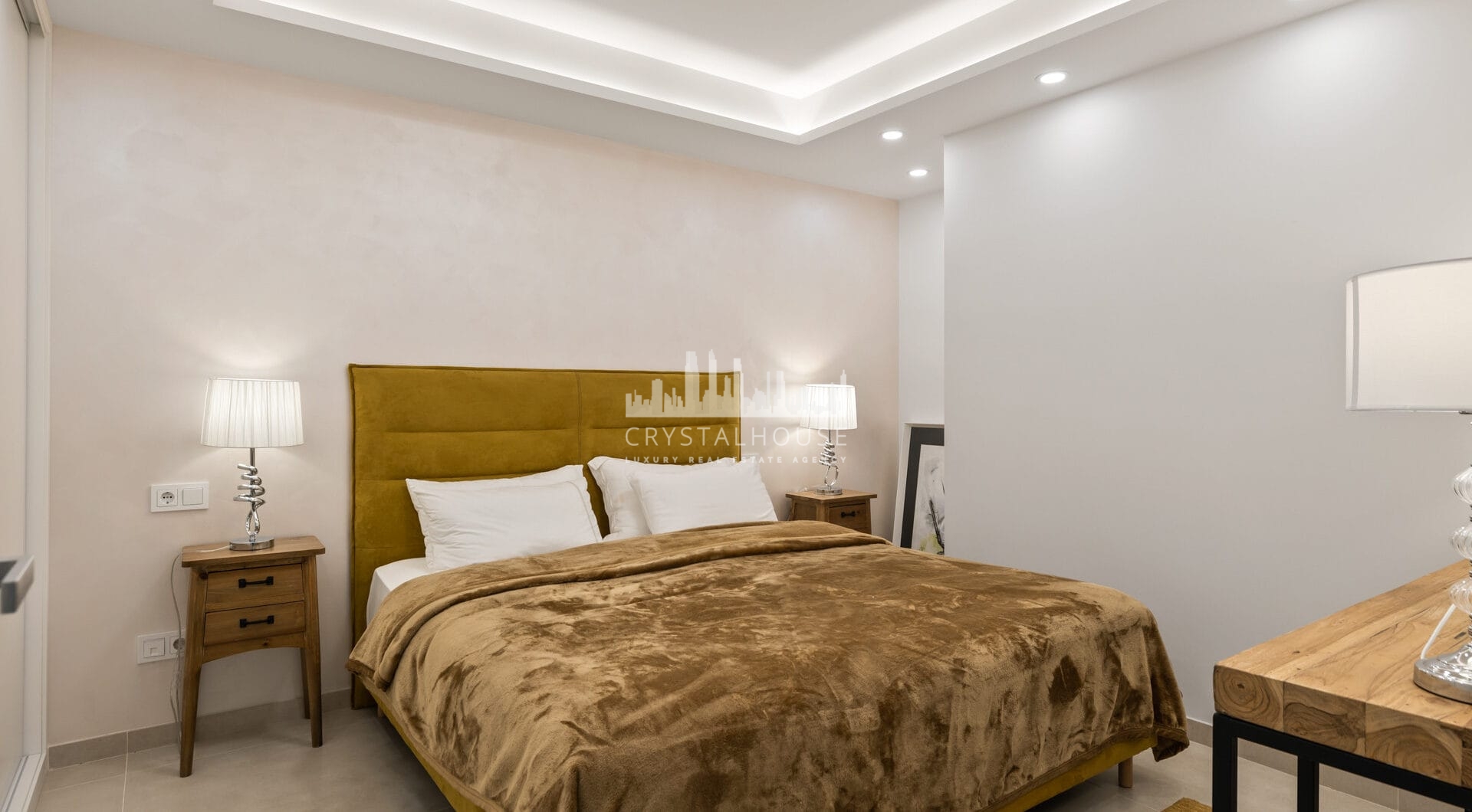 Stunning 7-bed apartment located in urb. Nine Lions, Nueva Andalucia, Marbella
