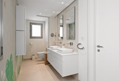 Stunning 7-bed apartment located in urb. Nine Lions, Nueva Andalucia, Marbella