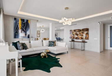 Stunning 7-bed apartment located in urb. Nine Lions, Nueva Andalucia, Marbella